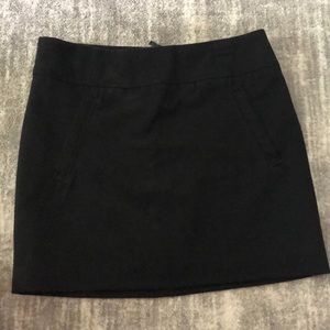HM wool short skirt.